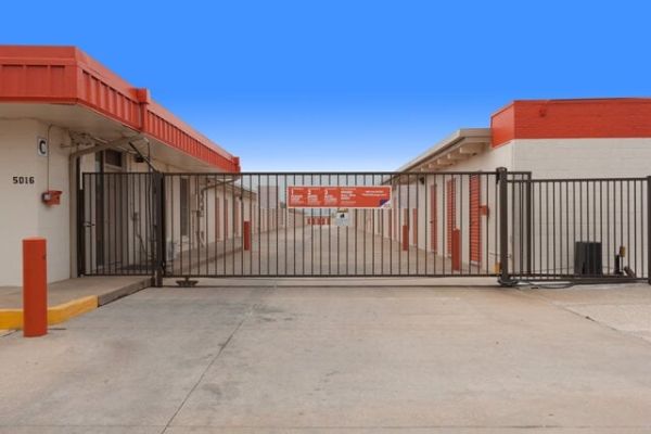 Public Storage - Oklahoma City - 5016 W Reno Ave - 5016 W Reno Ave