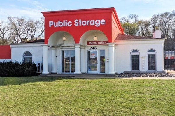 Public Storage - St Paul - 246 Eaton Street - 246 Eaton Street