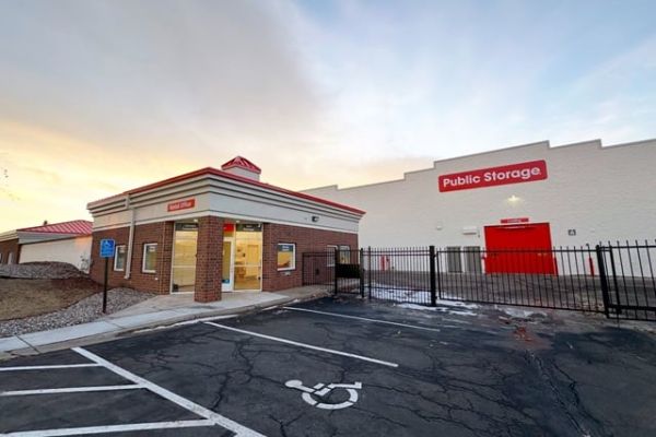 Public Storage - Burnsville - 14250 W Burnsville Parkway - 14250 W Burnsville Parkway