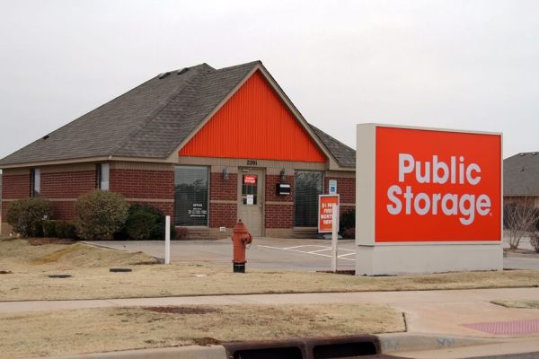 Public Storage - Edmond - 2201 NW 192nd St - 2201 NW 192nd St