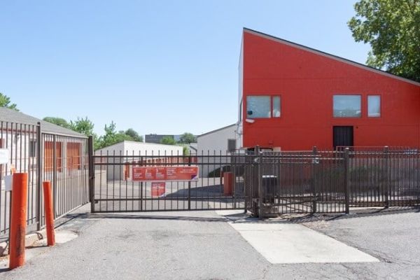 Public Storage - Golden - 850 Simms Street - 850 Simms Street
