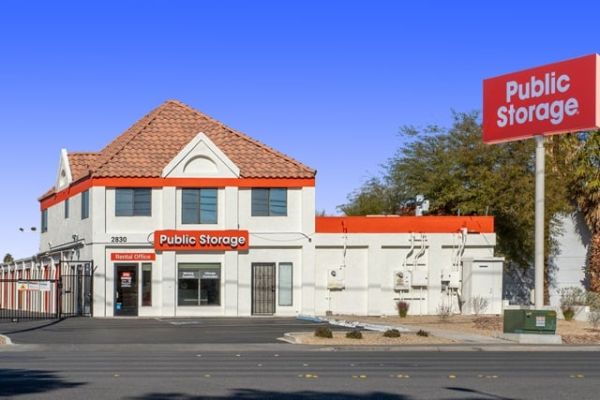 Public Storage - Las Vegas - 2830 E Desert Inn - 2830 E Desert Inn