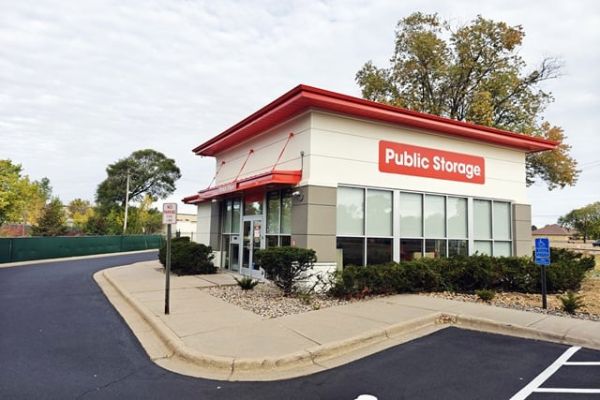 Public Storage - Plymouth - 13011 Highway 55 - 13011 Highway 55
