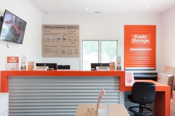 Public Storage - Omaha - 4110 N 129th St - 4110 N 129th St