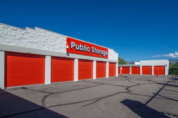 Public Storage - Tucson - 121 N Houghton Rd - 121 N Houghton Rd