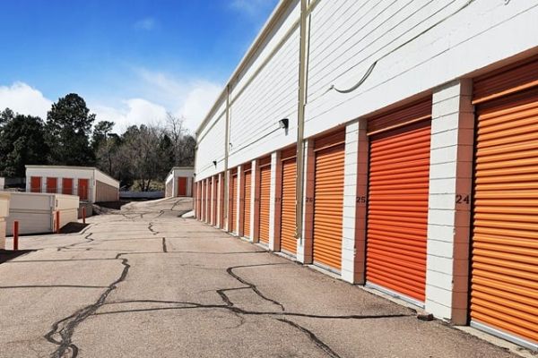 Public Storage - Colorado Springs - 3725 Parkmoor Village Drive - 3725 Parkmoor Village Drive