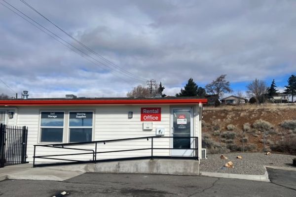 Public Storage - Reno - 1020 N McCarran Blvd - 1020 N McCarran Blvd