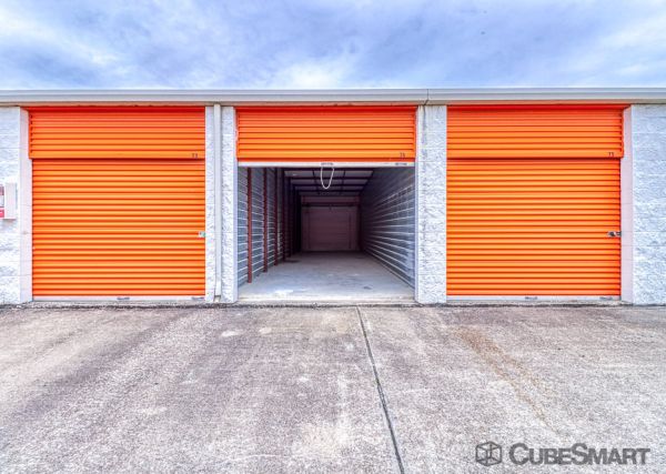 CubeSmart Self Storage - Dickinson - 3817 Gulf Freeway