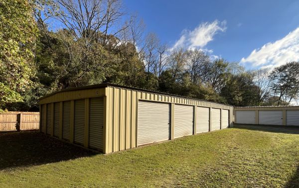 Lakeside Storage - 3547 Malvern Road