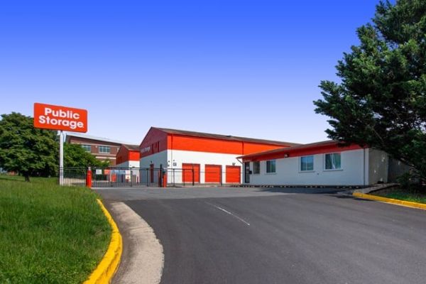 Public Storage - Fairfax - 8523 Lee Hwy - 8523 Lee Hwy