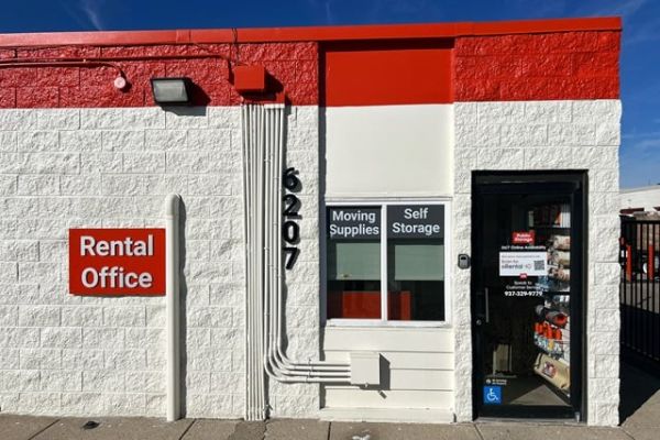 Public Storage - Dayton - 6207 Executive Blvd - 6207 Executive Blvd