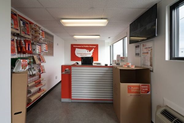 Public Storage - Richmond - 5440 Midlothian Tpke - 5440 Midlothian Tpke