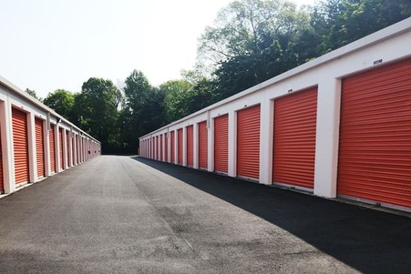 Public Storage - Edison - 289 Old Post Road - 289 Old Post Road