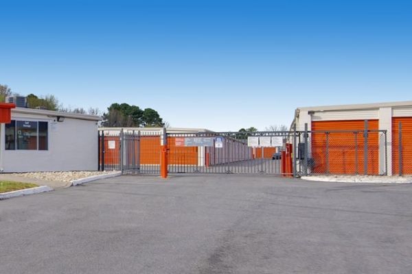 Public Storage - Virginia Beach - 3380 Holland Road - 3380 Holland Road