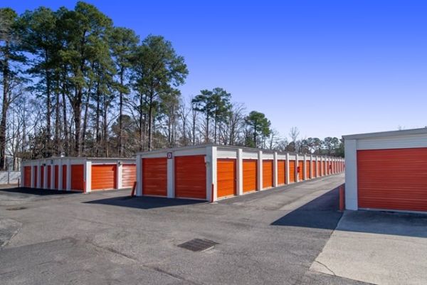 Public Storage - Newport News - 13410 Warwick Blvd - 13410 Warwick Blvd