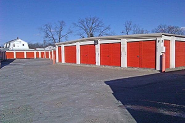 Public Storage - Springfield - 351 Parker Street - 351 Parker Street