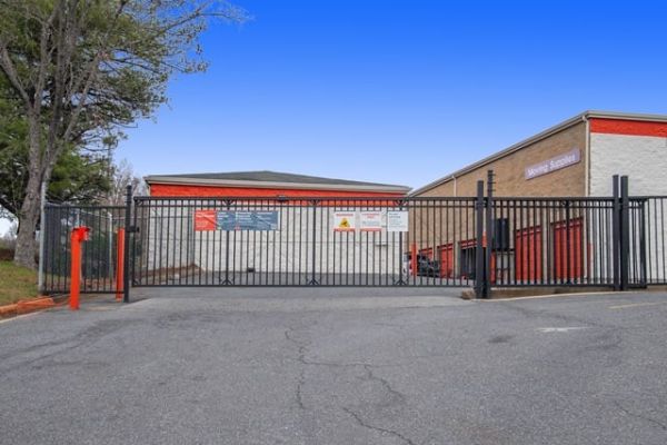 Public Storage - Cheverly - 7700 Central Ave - 7700 Central Ave