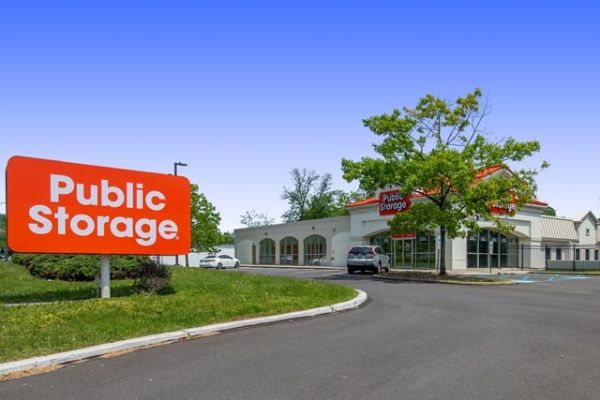 Public Storage - Scotch Plains - 1750 Route 22 E - 1750 Route 22 E