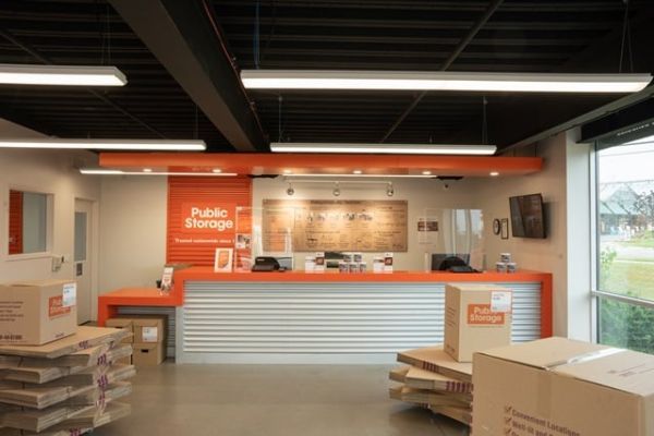 Public Storage - Royal Oak - 5060 Coolidge Highway - 5060 Coolidge Highway