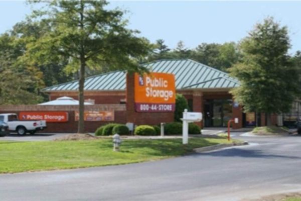 Public Storage - Suwanee - 3550 Peachtree Parkway - 3550 Peachtree Parkway