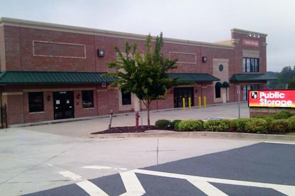 Public Storage - Marietta - 2253 Dallas Hwy SW - 2253 Dallas Hwy SW