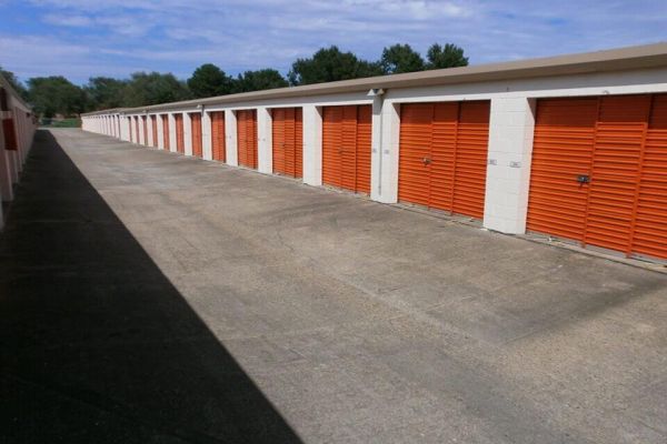 Public Storage - Chesapeake - 940 Professional Place - 940 Professional Place