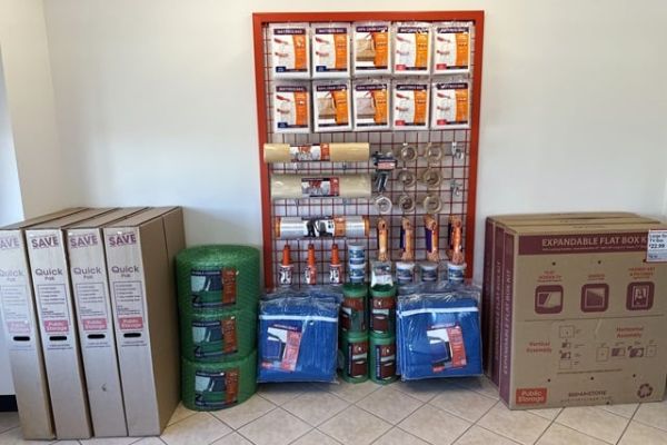 Public Storage - Louisville - 7650 Dixie Hwy - 7650 Dixie Hwy