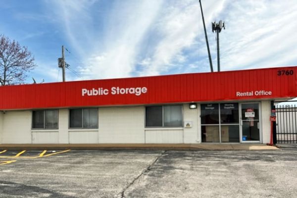 Public Storage - Bridgeton - 3760 Pennridge Drive - 3760 Pennridge Drive