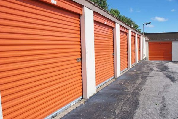 Public Storage - Independence - 2700 M 291 Frontage Rd - 2700 M 291 Frontage Rd