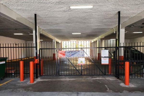 Public Storage - Chicago - 2835 North Western Ave - 2835 North Western Ave