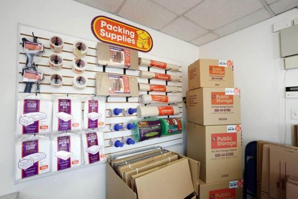 Public Storage - Alsip - 12730 S Pulaski Road - 12730 S Pulaski Road