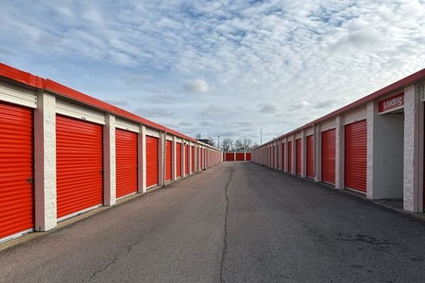 Public Storage - Elgin - 665 Big Timber Road - 665 Big Timber Road