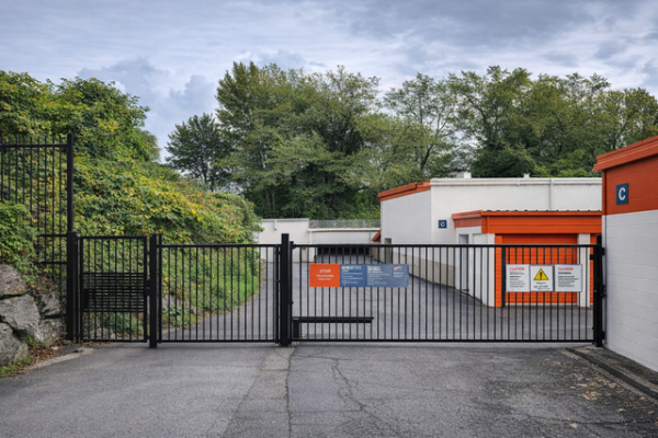 Public Storage - Burien - 15400 1st Ave S - 15400 1st Ave S