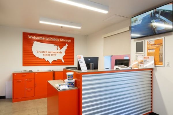 Public Storage - Irvine - 17792 Cowan - 17792 Cowan