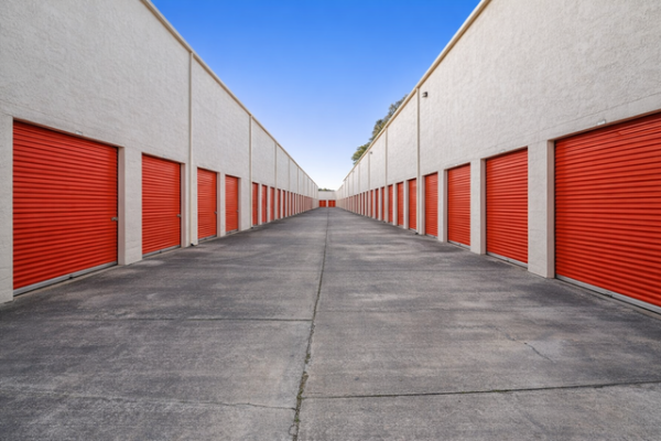 Public Storage - Hayward - 29824 Mission Blvd - 29824 Mission Blvd