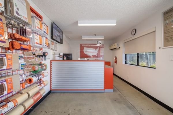 Public Storage - Arcadia - 12340 Lower Azusa Road - 12340 Lower Azusa Road