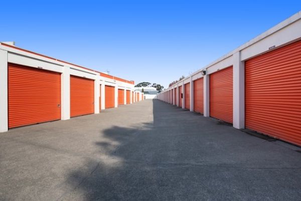 Public Storage - Emeryville - 6501 Shellmound Street - 6501 Shellmound Street
