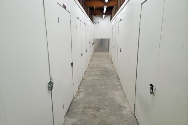 Public Storage - Renton - 2233 E Valley Rd - 2233 E Valley Rd