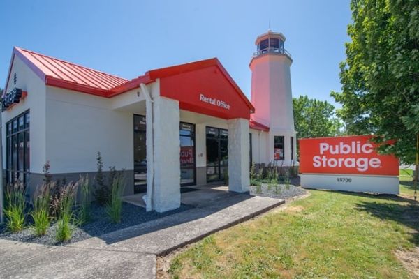 Public Storage - Tigard - 15700 SW Pacific Hwy - 15700 SW Pacific Hwy