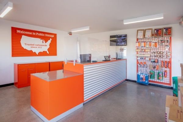 Public Storage - Las Vegas - 4300 Boulder Hwy - 4300 Boulder Hwy