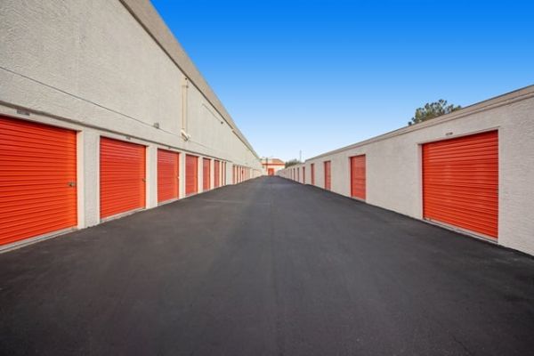 Public Storage - Las Vegas - 1204 S Valley View Blvd - 1204 S Valley View Blvd