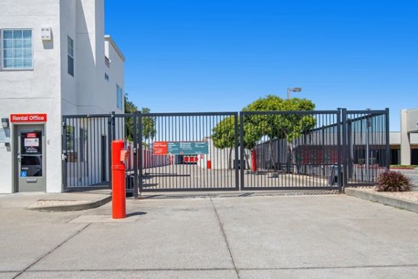 Public Storage - Newark - 37444 Cedar Blvd - 37444 Cedar Blvd