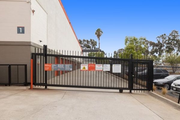 Public Storage - San Diego - 7545 Dagget Street - 7545 Dagget Street