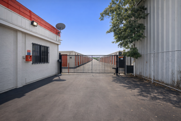 Public Storage - Sacramento - 6324 Florin Road - 6324 Florin Road
