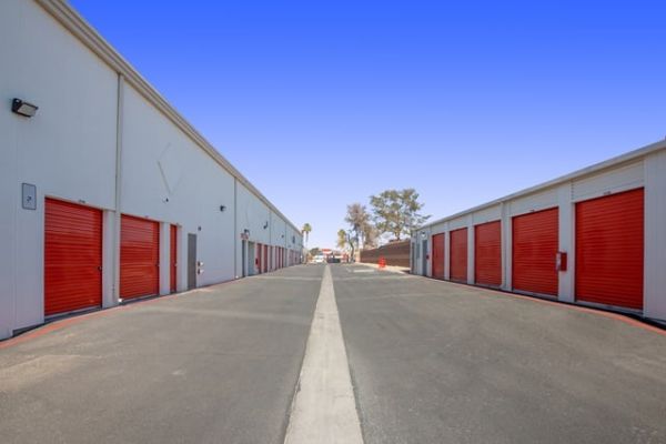 Public Storage - North Las Vegas - 2435 E Cheyenne Ave - 2435 E Cheyenne Ave