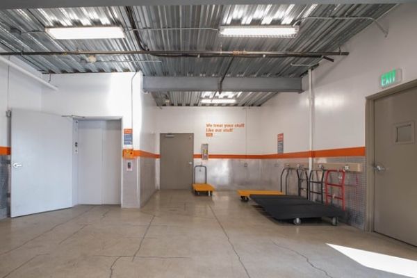 Public Storage - Panorama City - 15145 Roscoe Blvd - 15145 Roscoe Blvd