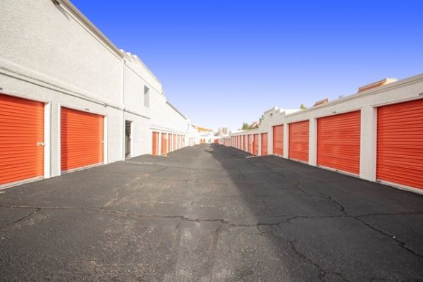 Public Storage - Las Vegas - 3550 Arville St - 3550 Arville St