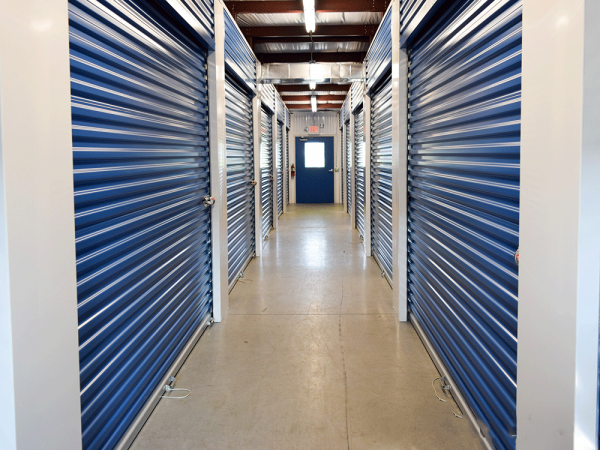 Storage Rentals of America - Kinston - W Vernon Ave - 2502 West Vernon Avenue