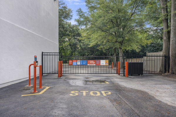 Public Storage - Atlanta - 5711 Roswell Road NE - 5711 Roswell Road NE