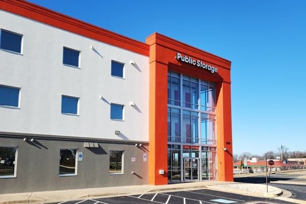 Public Storage - Seven Corners - 6319 Arlington Blvd - 6319 Arlington Blvd